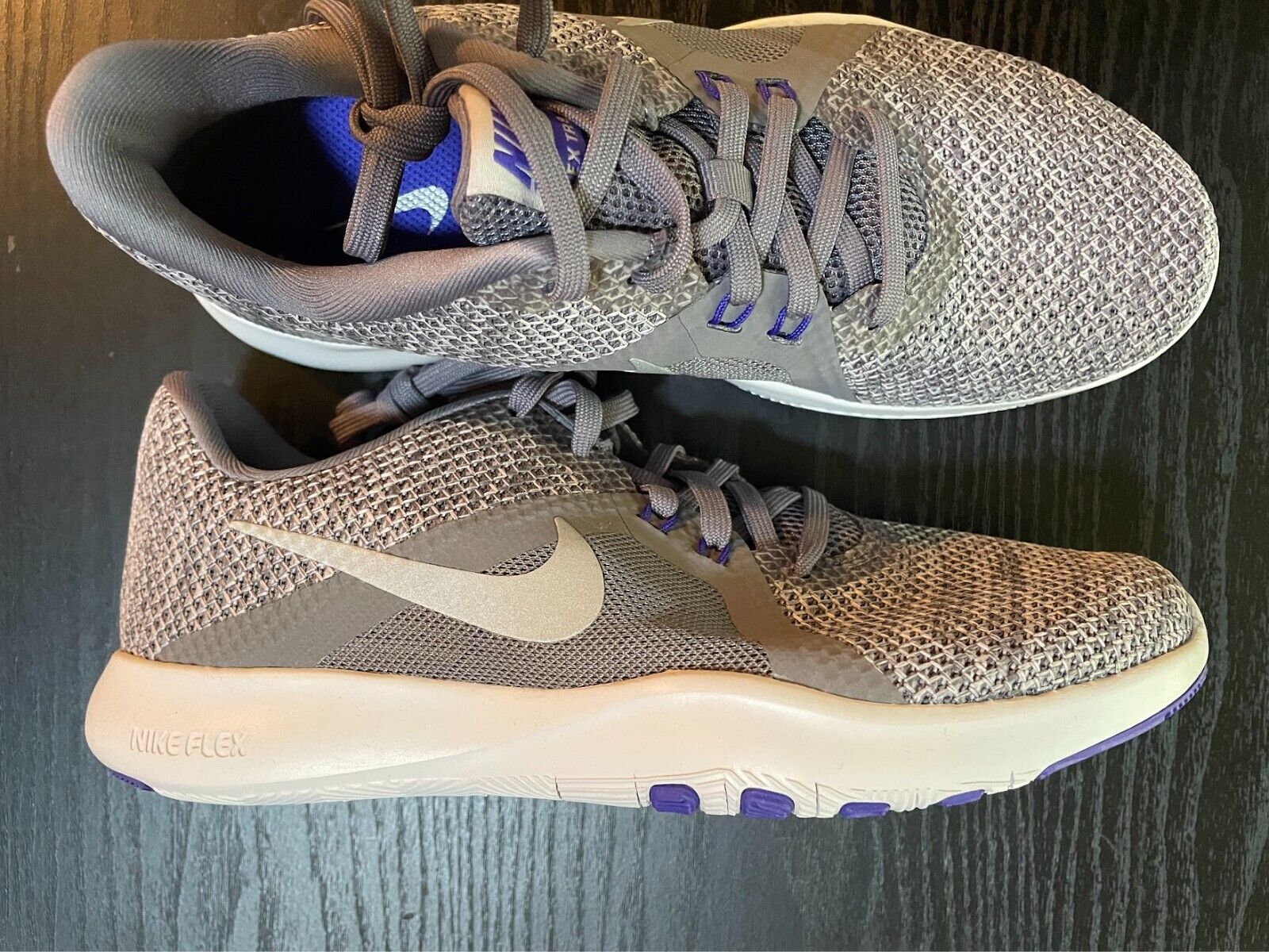 Size 6, 6.5 -Nike Flex Trainer 8 Women's (Gunsmoke/silver)