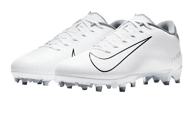 Size 10.5 Men's NIKE VAPOR EDGE TEAM 10 CLEATS