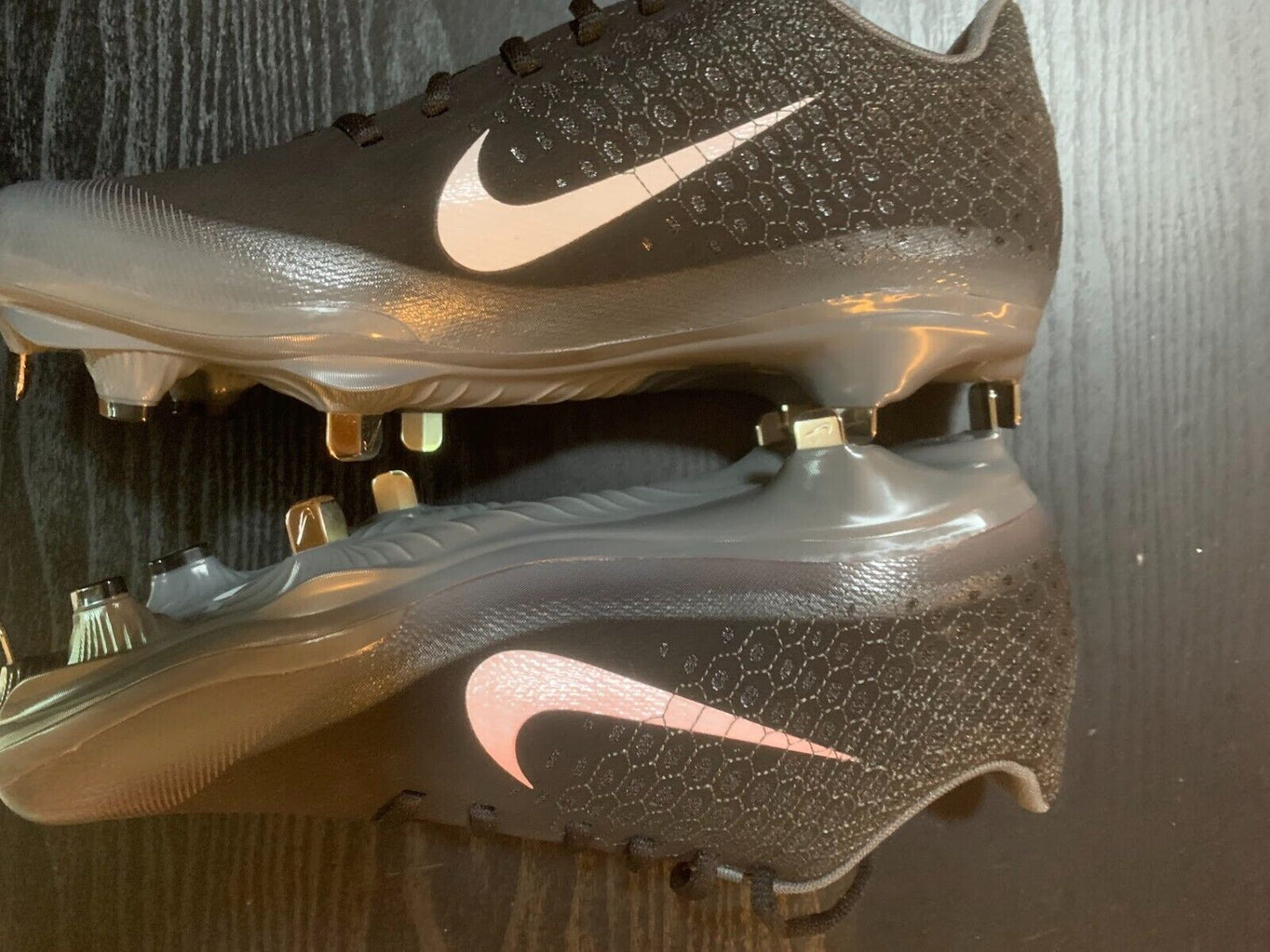 Size 8.5- Nike Vapor Cleat A07946-011